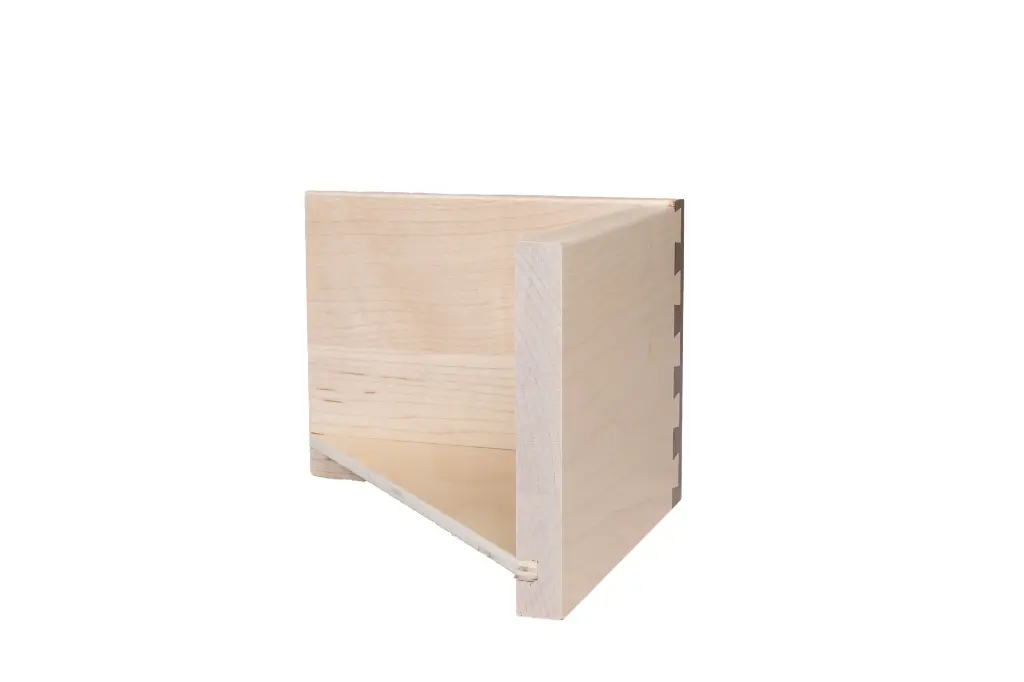 Maple Dovetail drawer Construction detail.webp