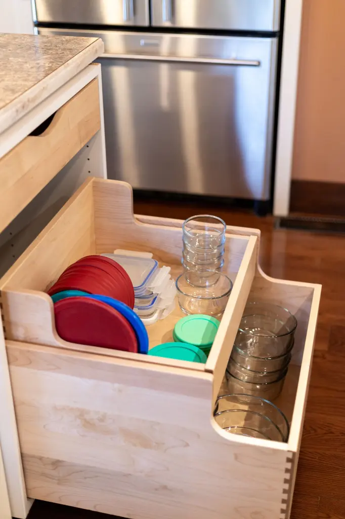 Maple Dovetail Drawer Two Tier Food container LC1.webp